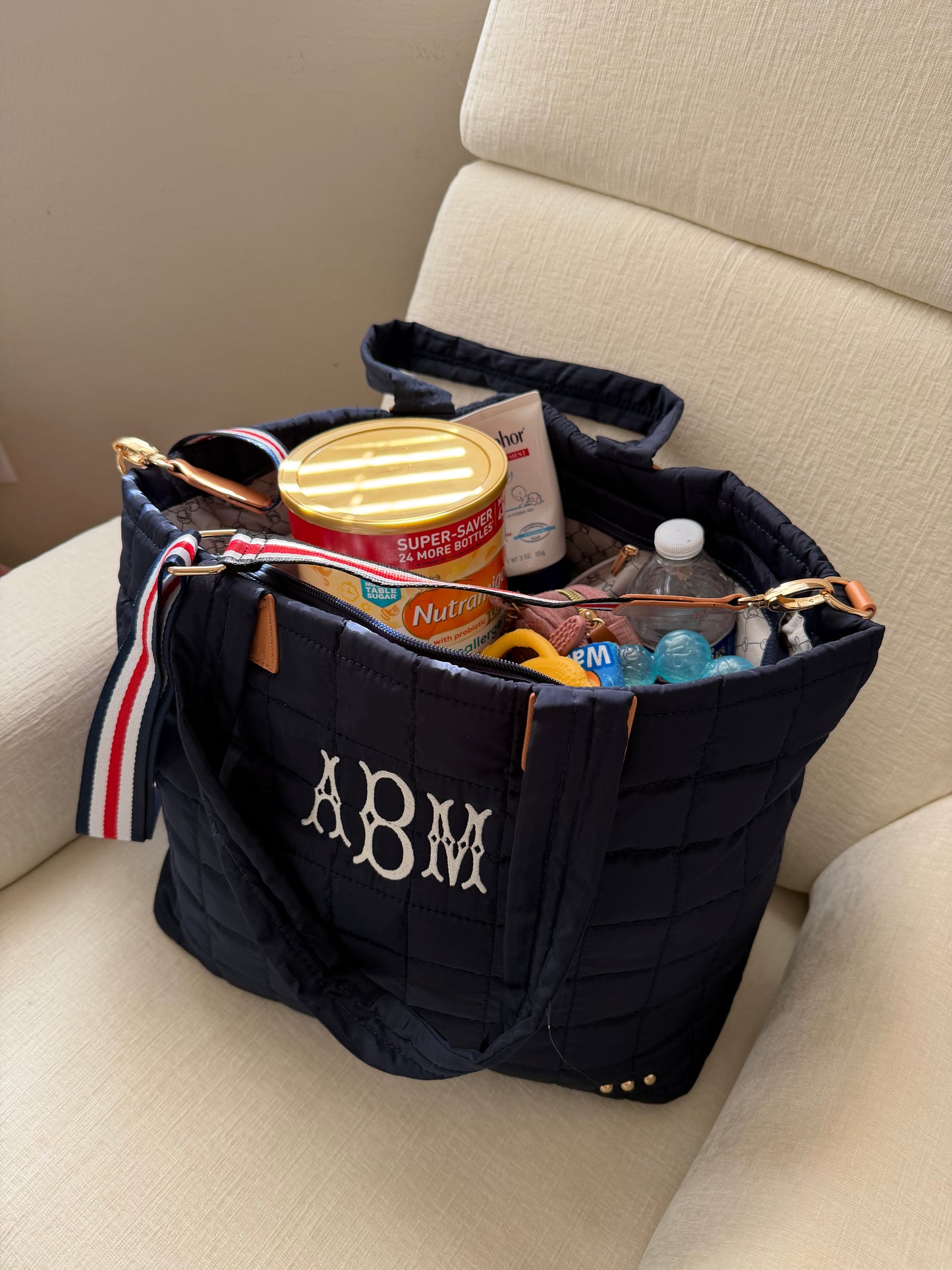 Day Dreamer Quilted Puffer Tote by Pretty Simple