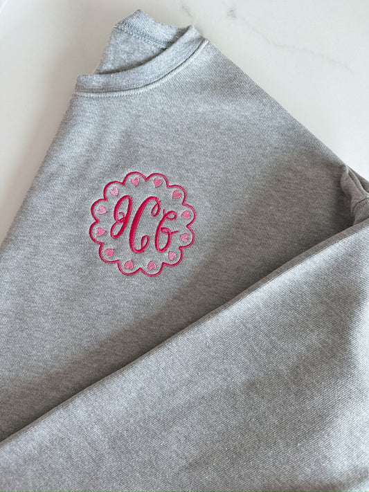Women’s Scallop Frame Script Monogram Sweatshirt