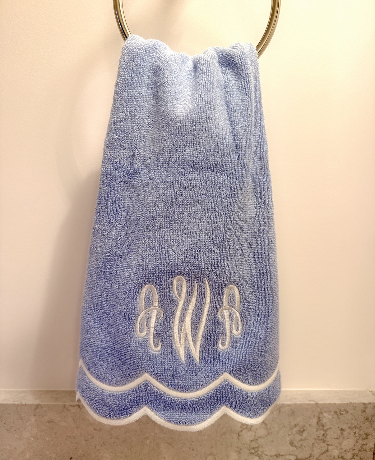 Peri Home Scallop Hand Towel