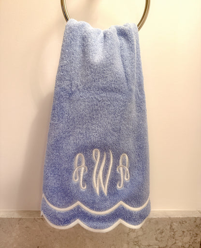 Peri Home Scallop Hand Towel