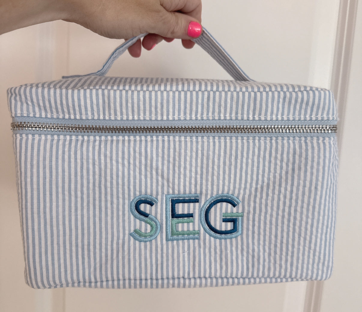 Seersucker Toiletry Case