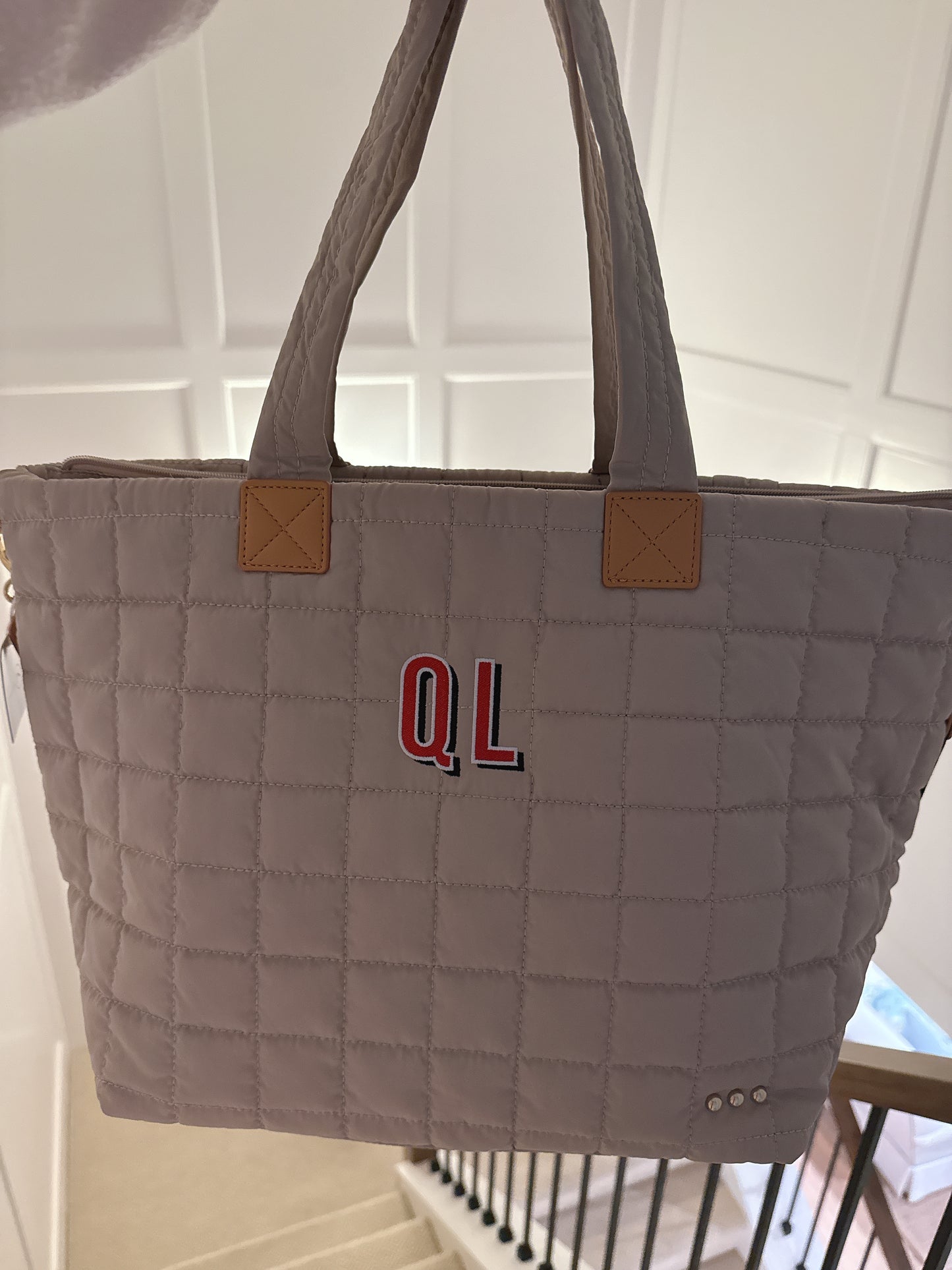 Day Dreamer Quilted Puffer Tote by Pretty Simple