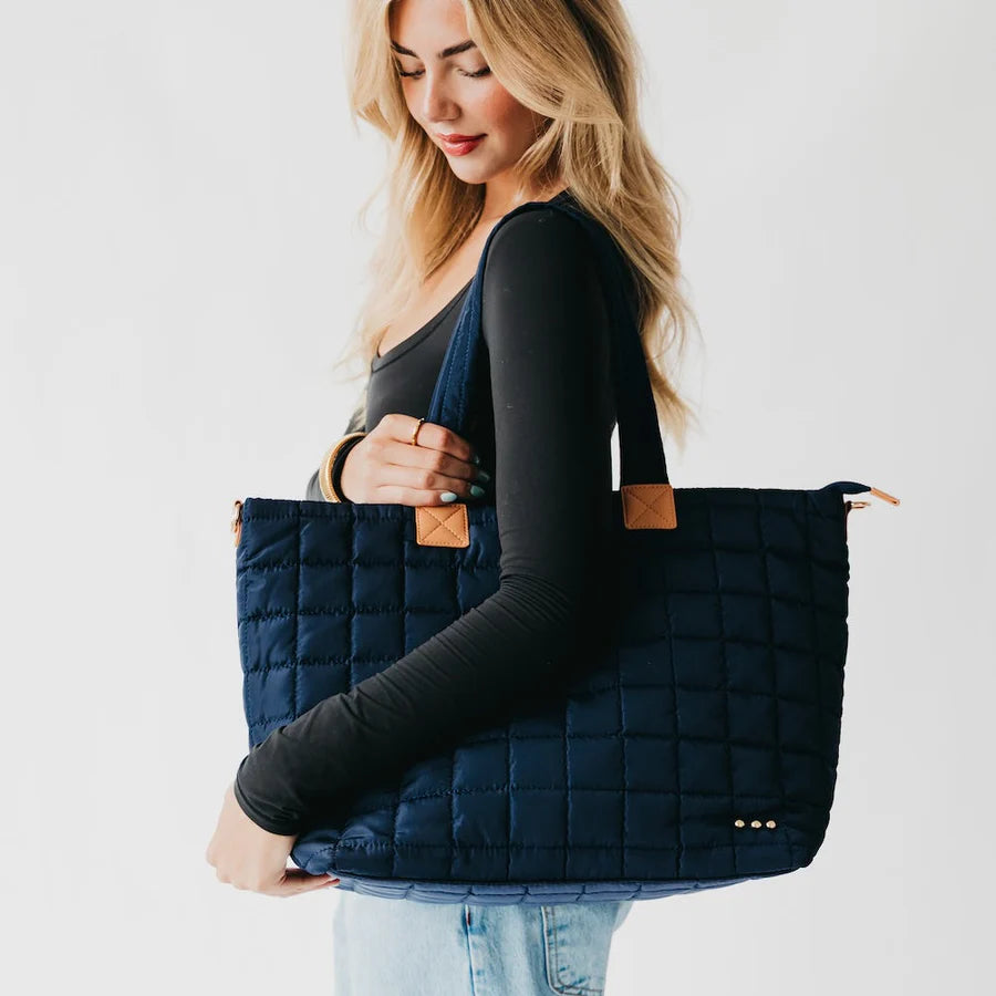 Day Dreamer Quilted Puffer Tote by Pretty Simple
